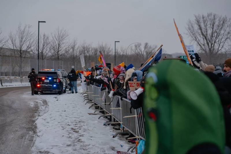 Minneapolis, attivisti interrompono culto evangelico