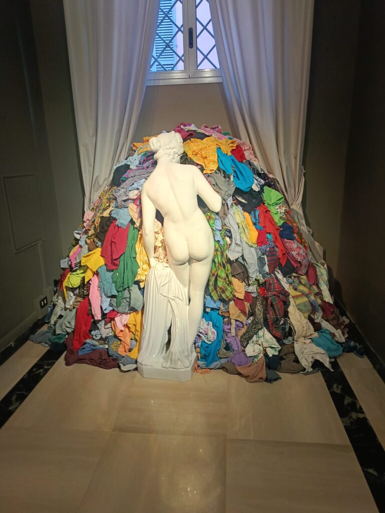 La via delle mostre: Sarzana, Padova, Bologna