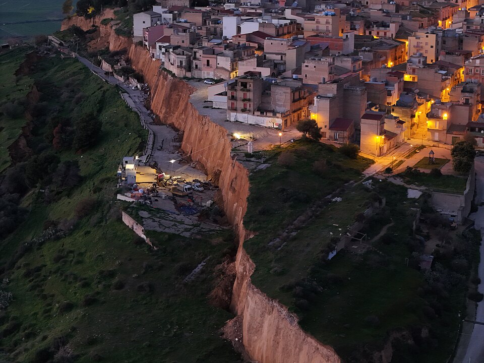 Calamità: quando la terra frana