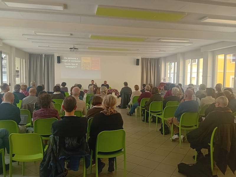 La democrazia come strumento per la testimonianza