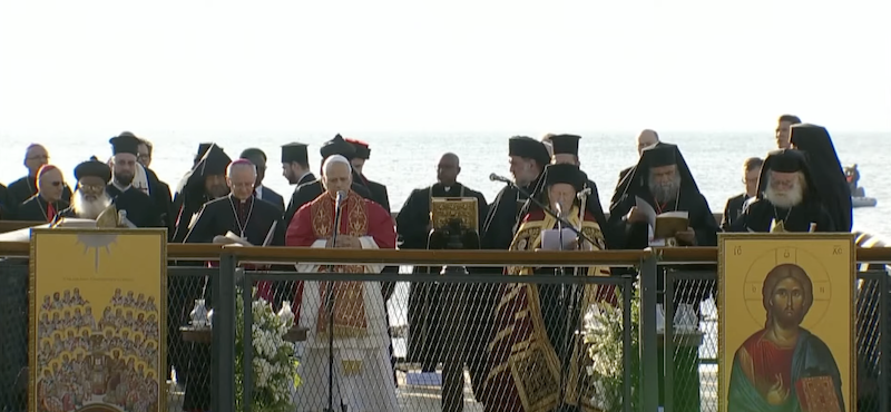 I leader religiosi danno testimonianza viva della fede espressa a Nicea 1700 anni fa