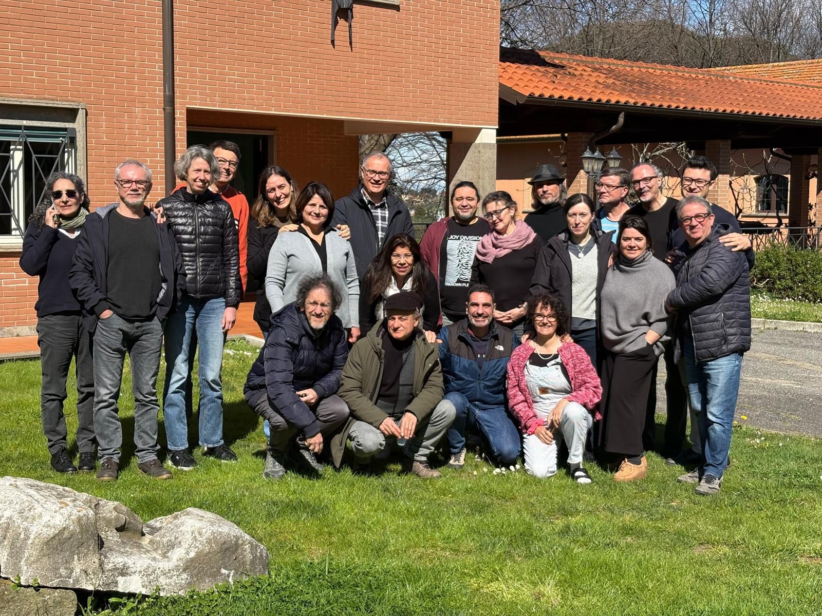 Tra laboratorio e ricerca comune 